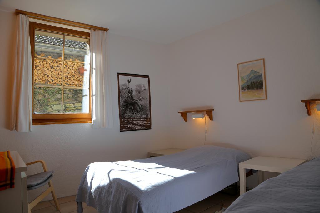 Casa Dosc Bed & Breakfast Verdabbio Exterior photo